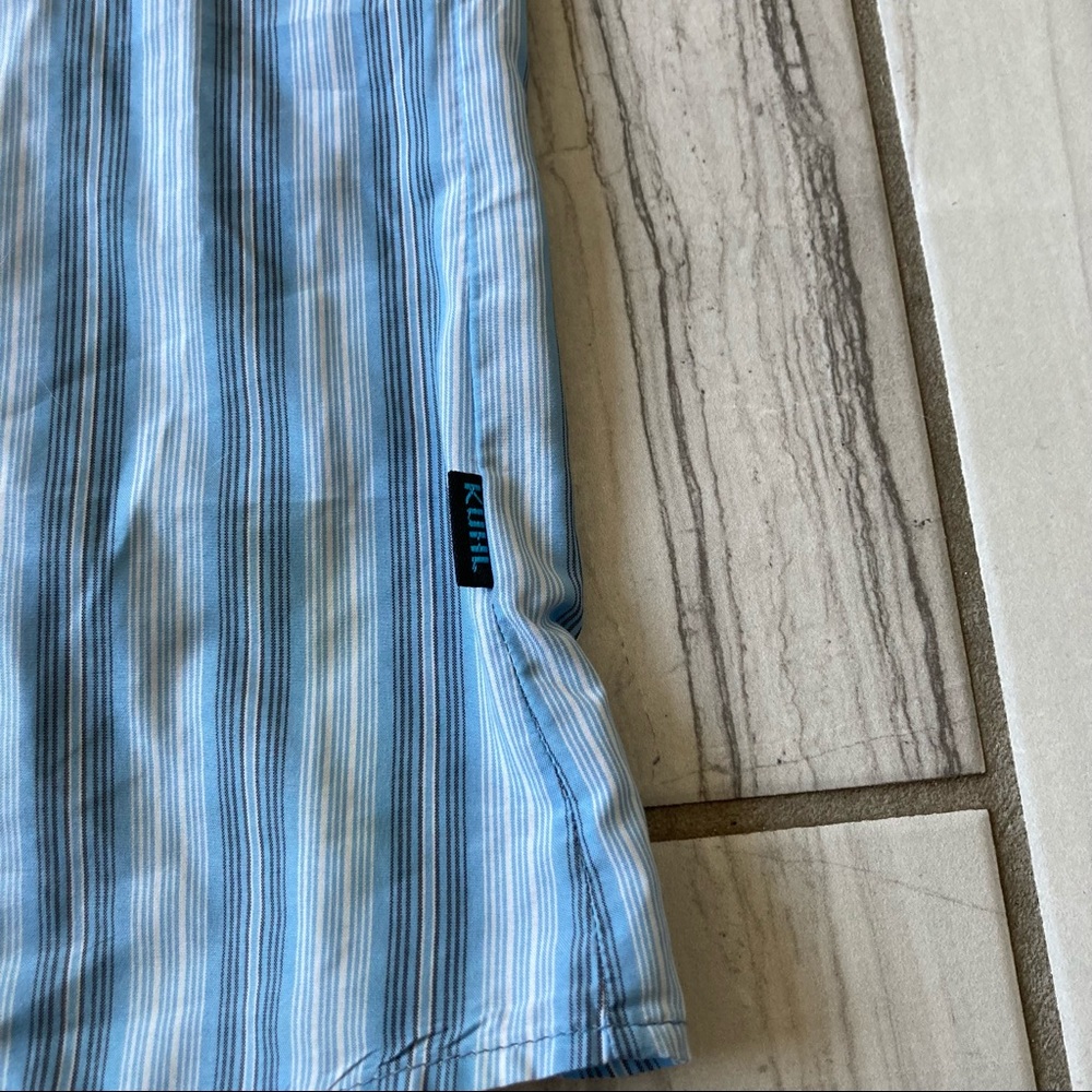 Kuhl Polyester Button Down. Euc Like New - image 4